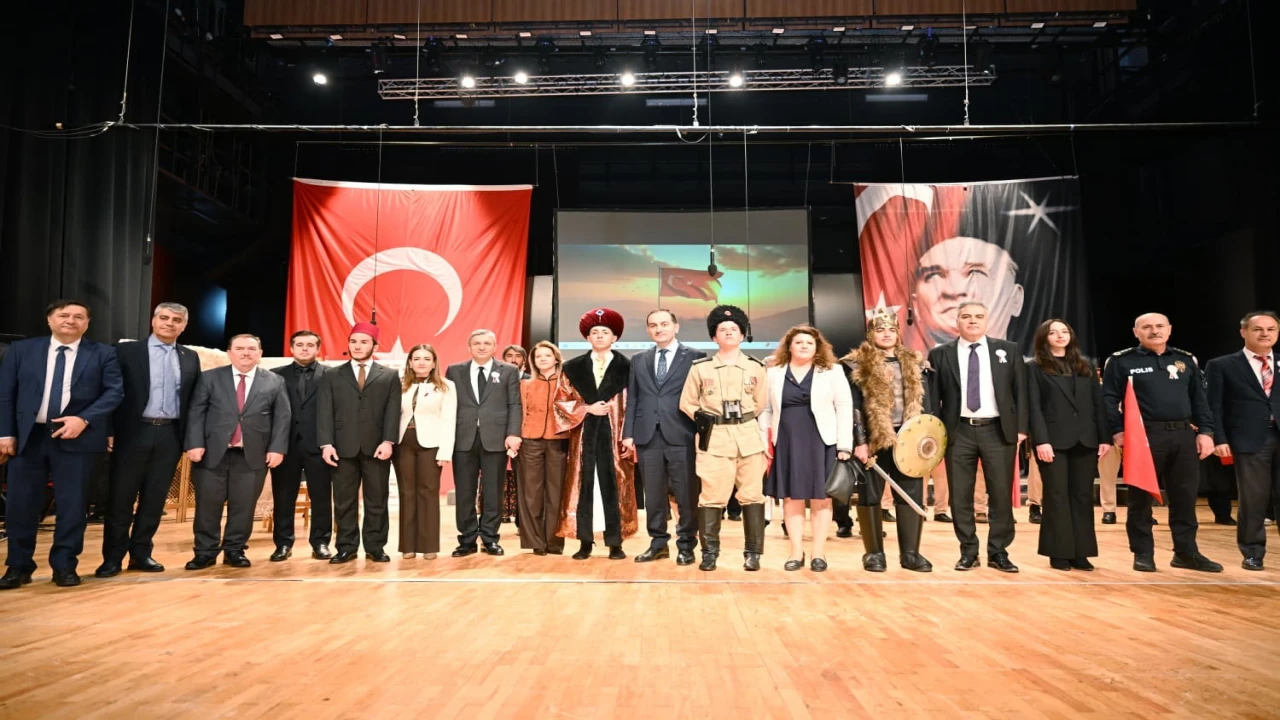 Antalyada İstiklal Marşının kabulü kutlandı