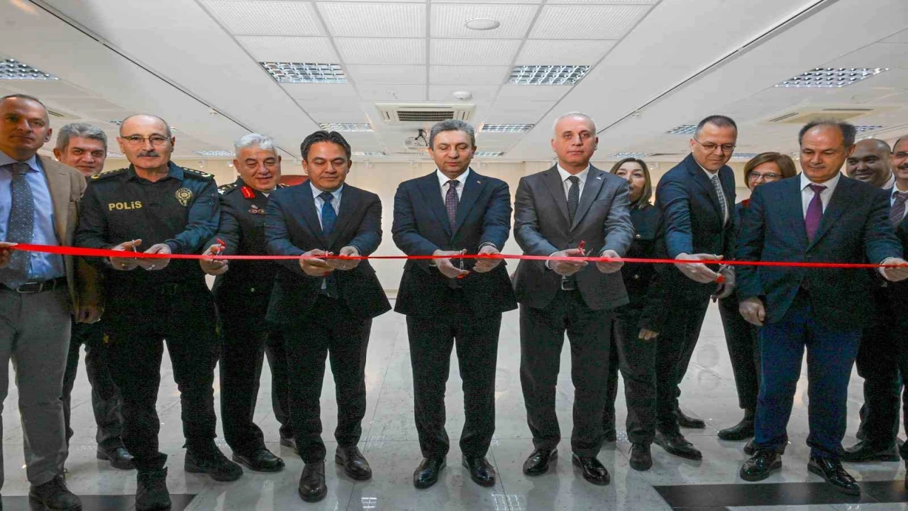Antalyanın Fethinin 819. yılında Fetih ve Fatih konferansı gerçekleştirildi