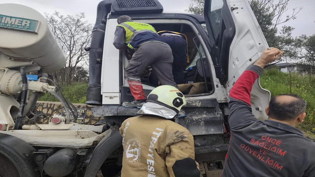 Defnede trafik kazası: 2 yaralı