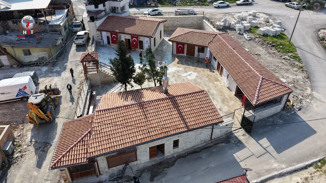 HALİLAĞA CAMİİ DUALARLA İBADETE AÇILDI