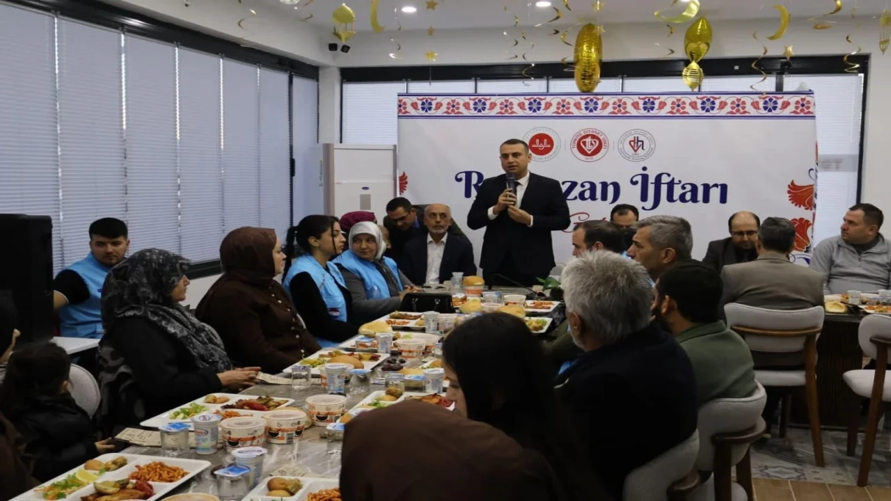 Hatayda Şehit yakınları ve gaziler müftülüğün iftar sofrasında buluştu