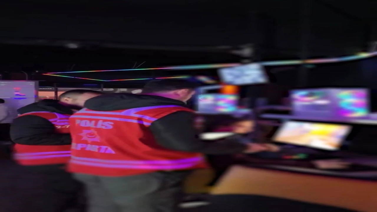 Ispartada bir haftada 43 aranan şahıs yakalandı