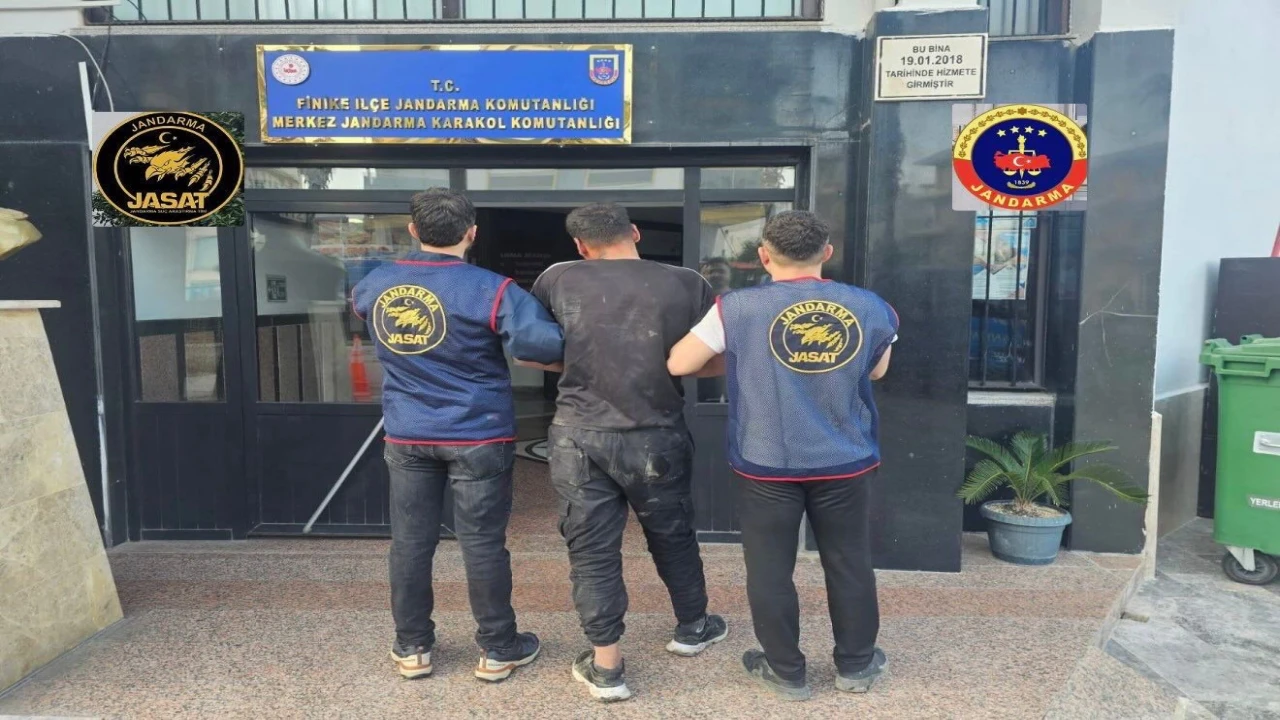 Jandarma 15 günde 973 aranan şüpheliyi yakaladı