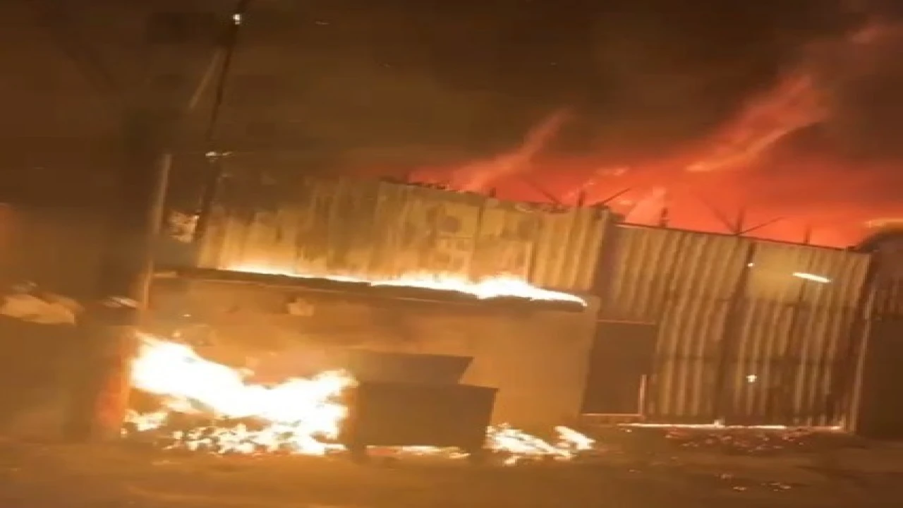 Kahramanmaraşta depo yangını