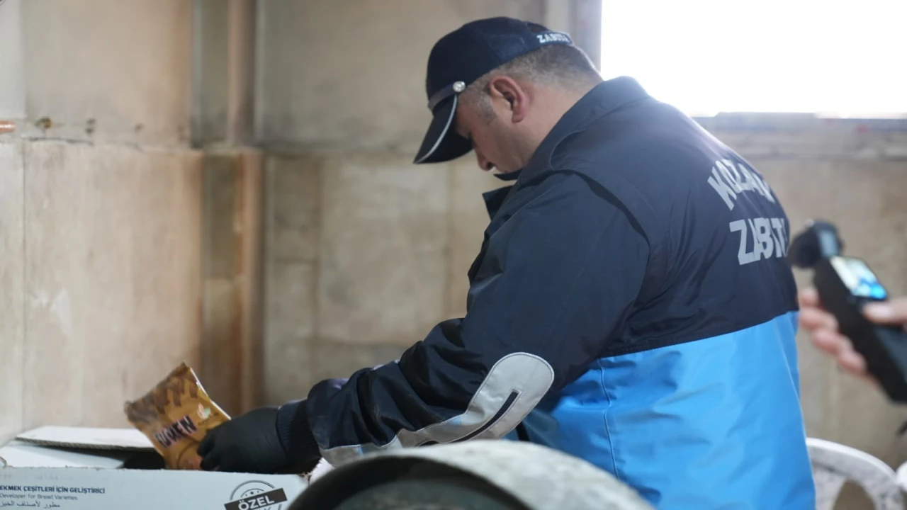 Kozanda zabıta ekiplerinden bayram denetimi