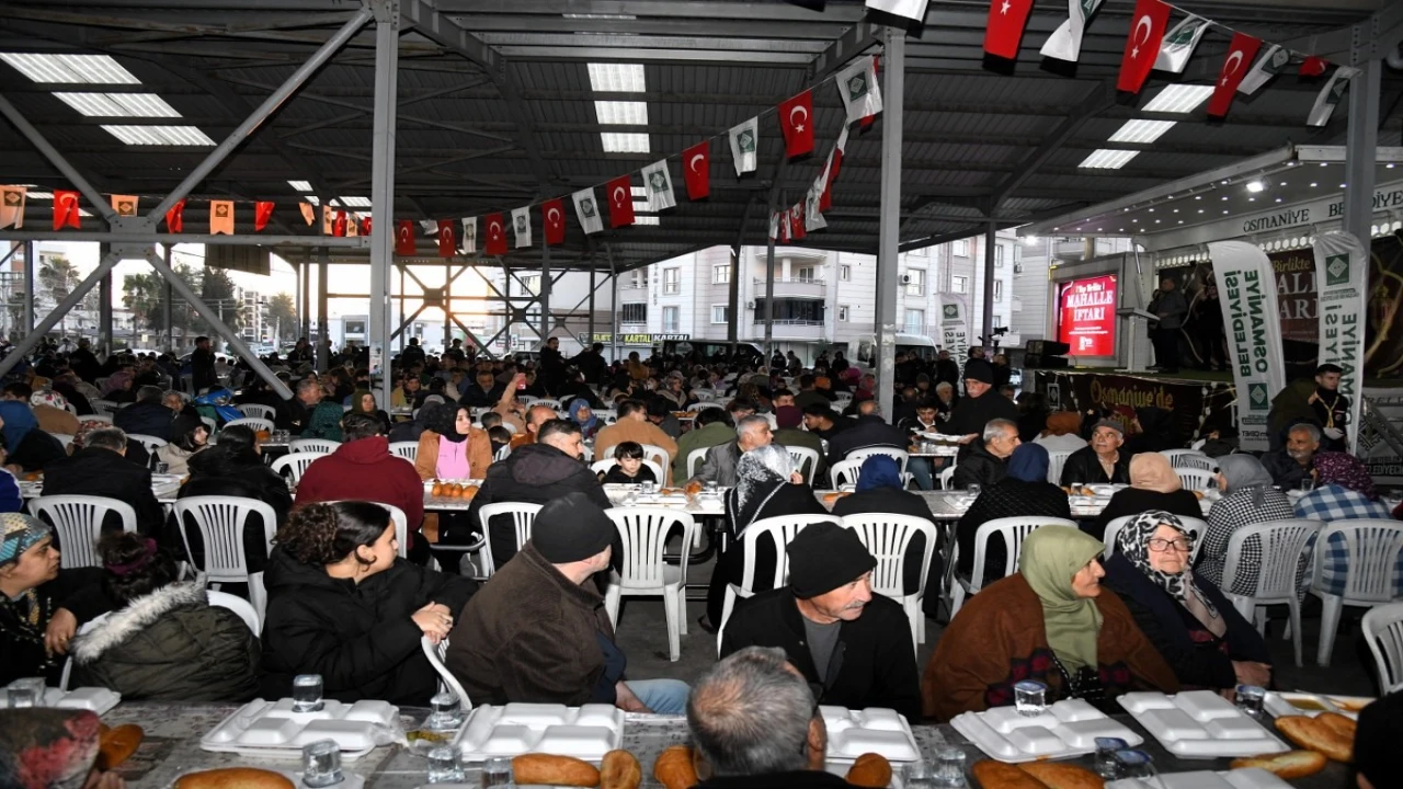 Osmaniye Belediyesinden Hep Birlikte Mahalle İftarı buluşması