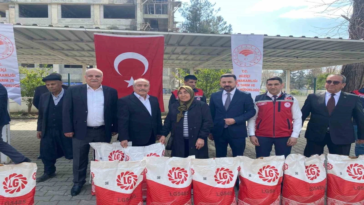 Osmaniyede çiftçiye ayçiçeği tohumu desteği