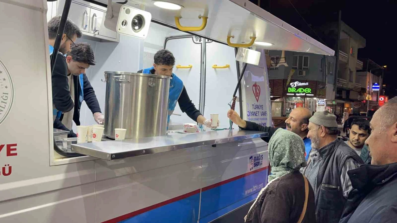 Osmaniyede Kadir Gecesinde camiler doldu taştı