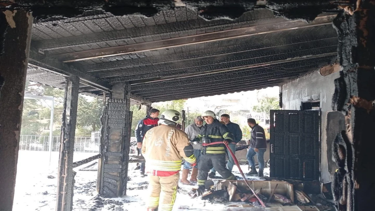 Samandağda müstakil evde yangın çıktı