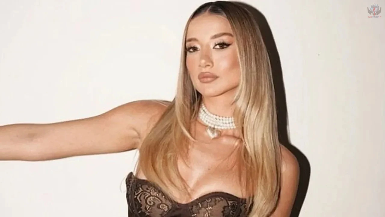 Tutuklanan Aleyna Kalaycıoğlu'nun şarkısı kaldırıldı