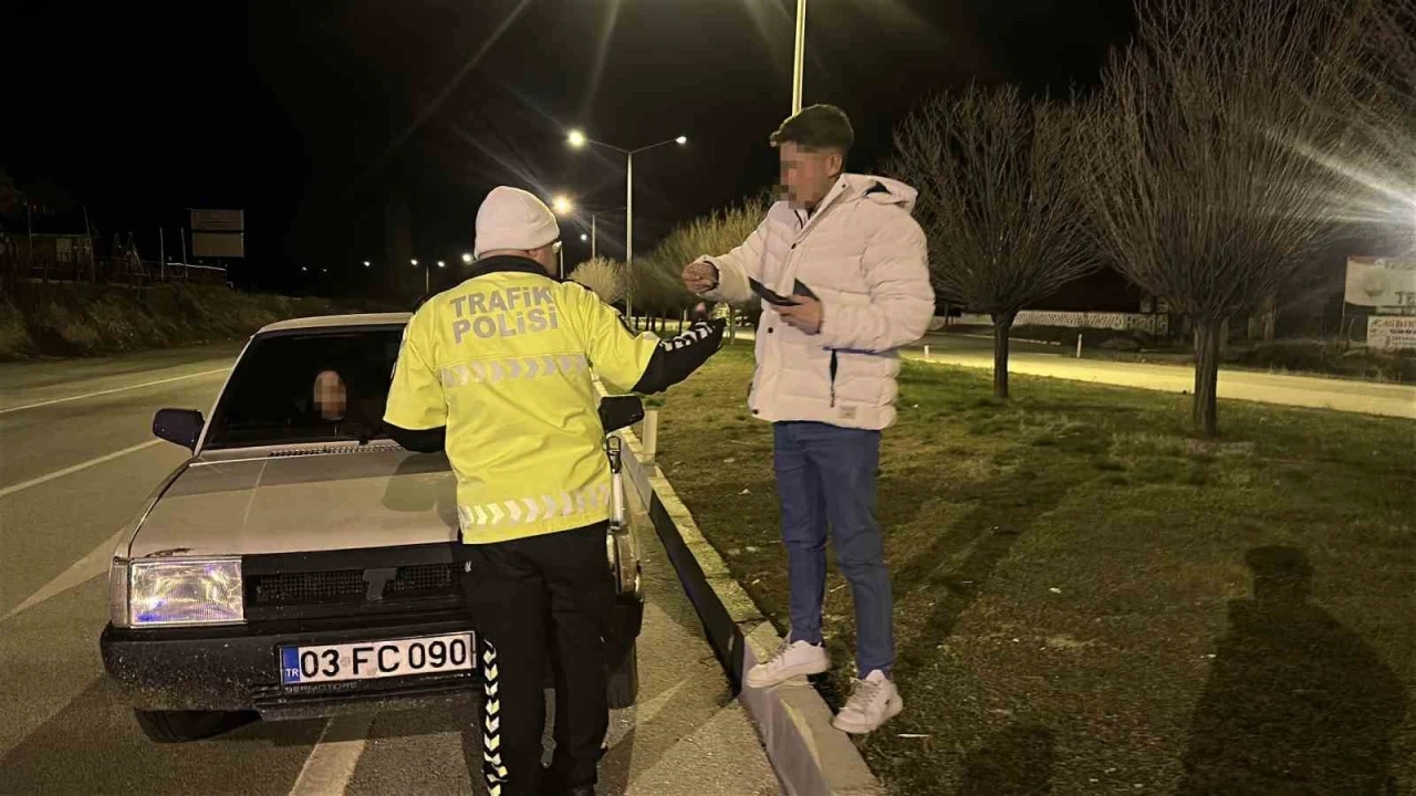 Uygulama noktasında dur ihtarına uymadı, yakalanınca araçlar vardı yanaşamadım dedi