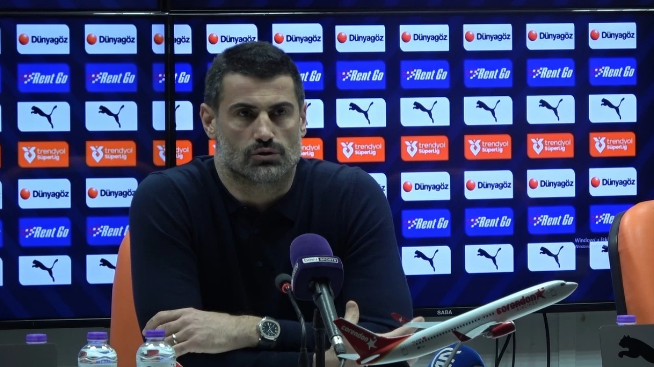 Volkan Demirel: Başta kalecim olmak üzere bütün oyuncularını tebrik ediyorum
