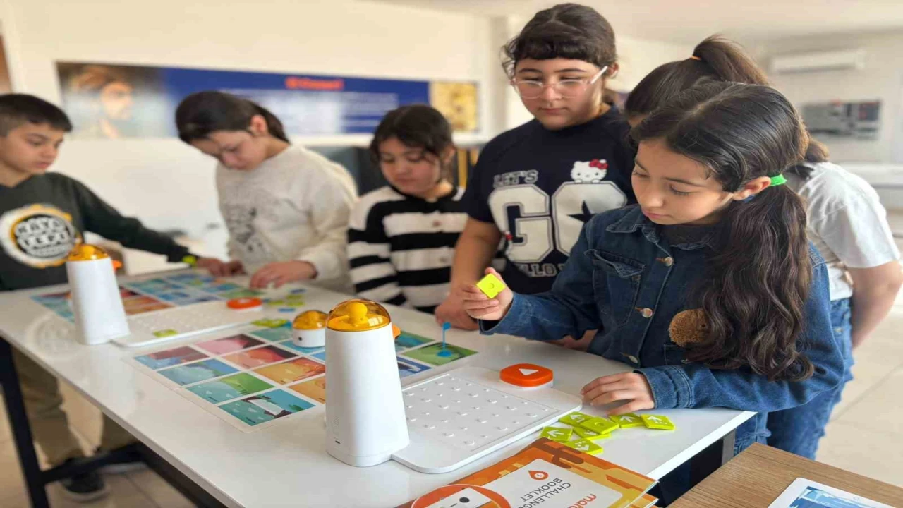 Yaparak Yaşayarak Öğrenme Merkezi öğrencilerin yeni eğitim durağı oldu