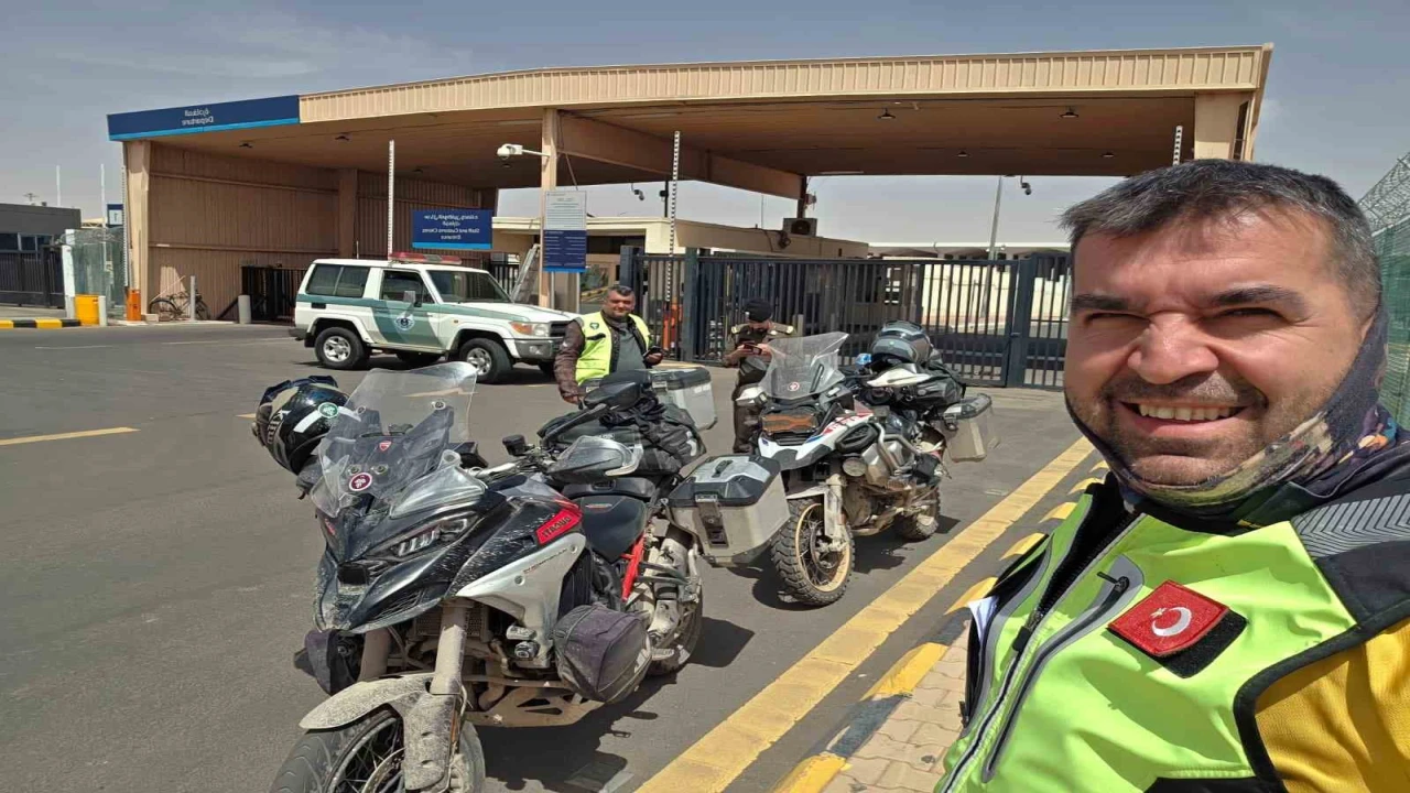 Alanyadan kutsal topraklara motosikletle 7 bin kilometrelik yolculuk