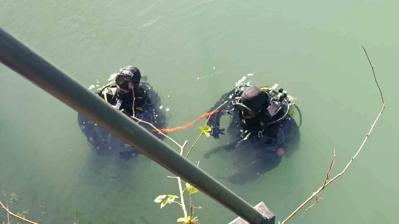 Antalyada kayıp zabıta için arama çalışması başlatıldı