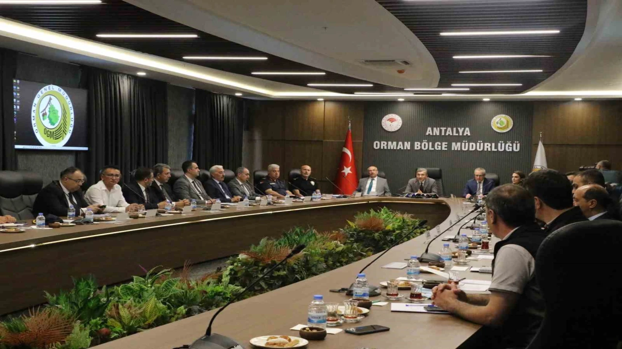 Antalyada orman yangınlarına karşı sıkı önlemler