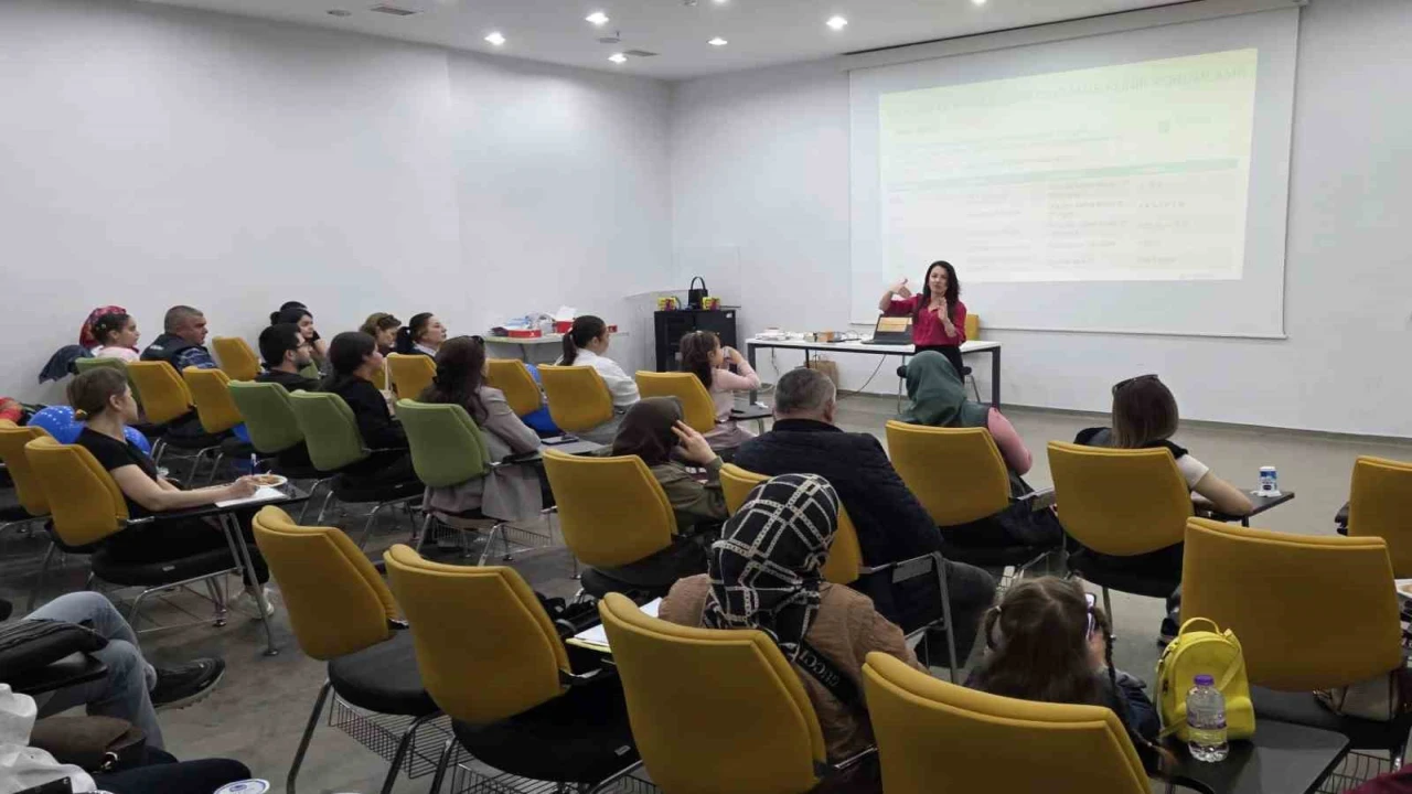 ASSİMde diyabet teknolojileri eğitimi verildi