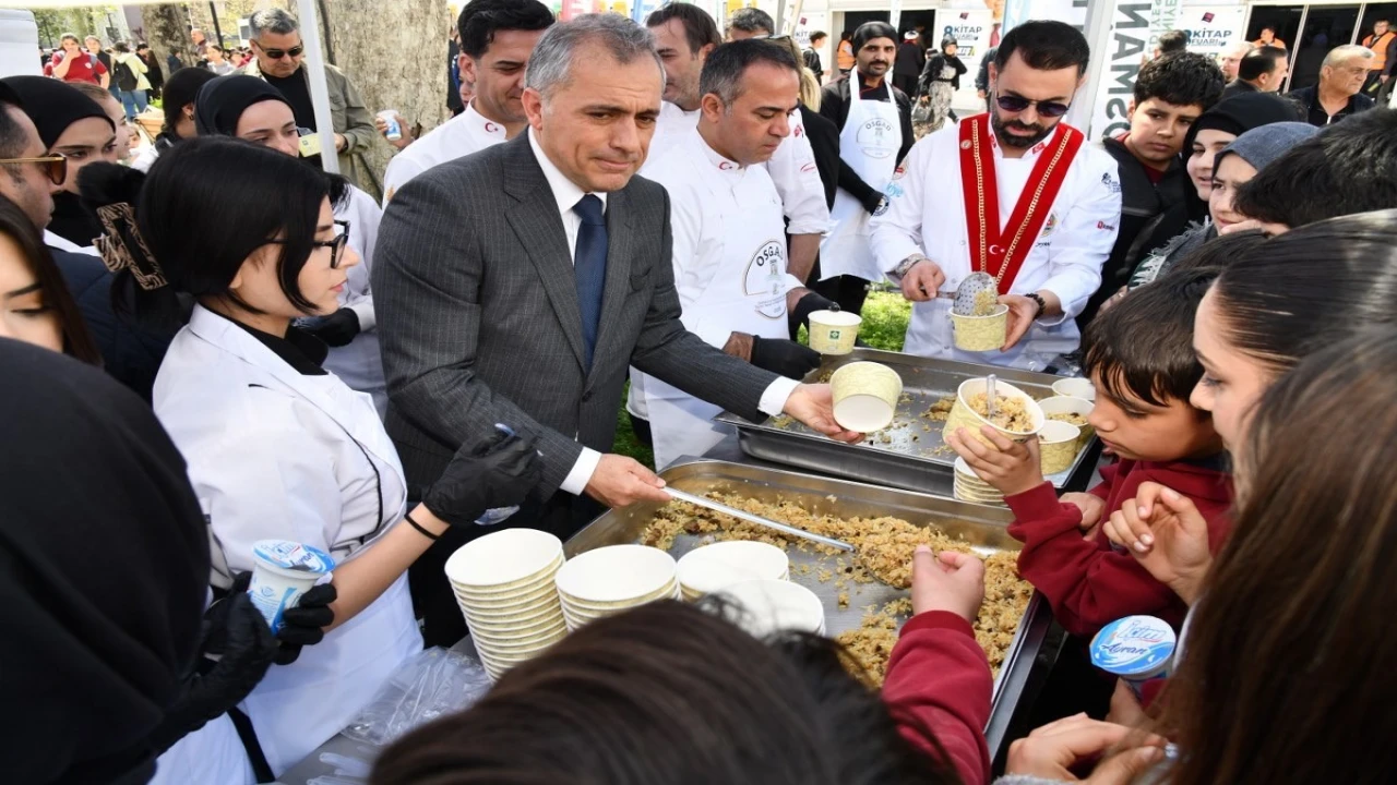 Başkan Çenet: Osmaniye, edebiyatçılarıyla da mümbit bir coğrafya