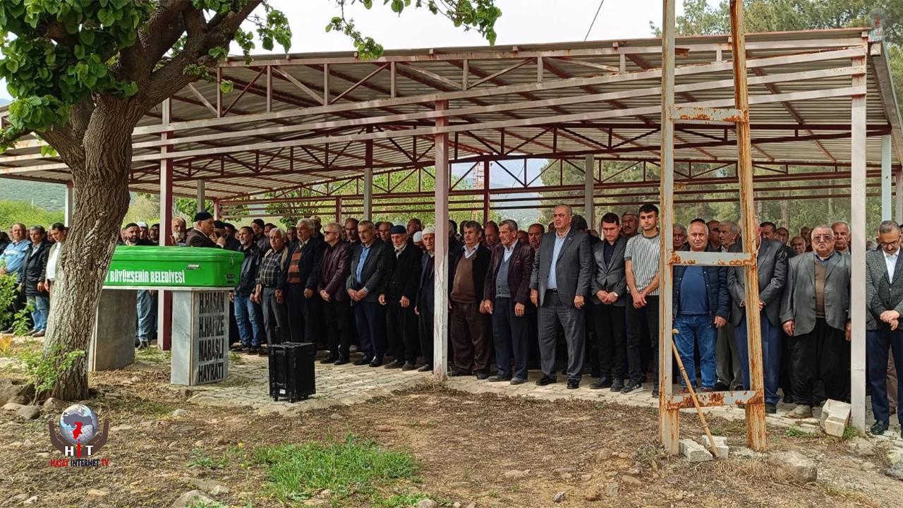 BAŞKAN ÇOLAK CENAZE NAMAZINA KATILDI