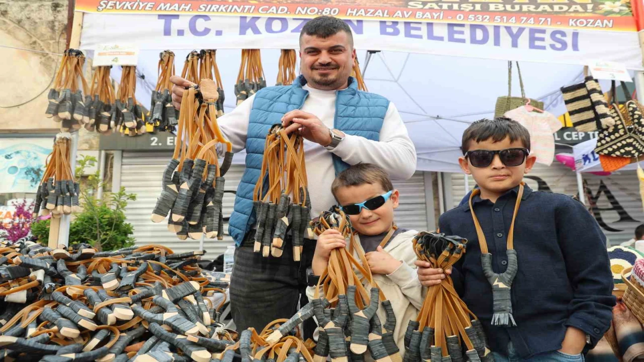 Çukurovanın simgesi sapan festivale damga vurdu