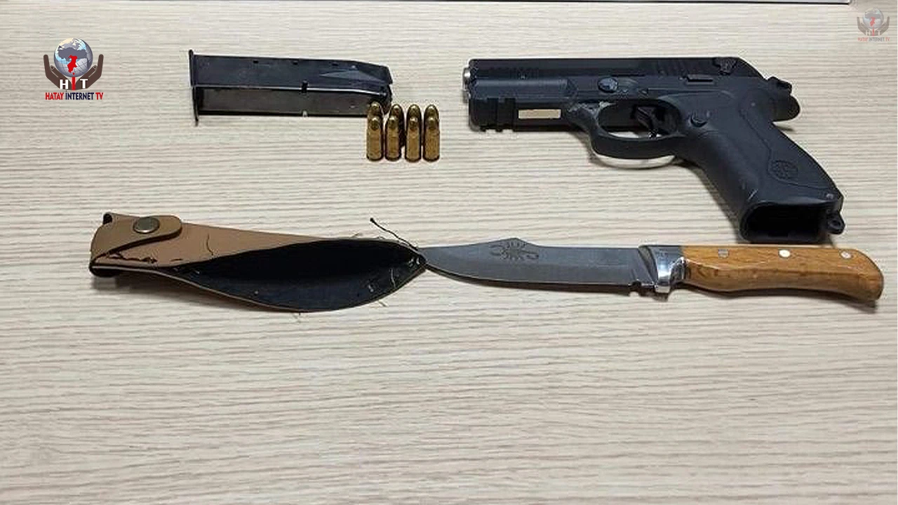Dörtyolda üzerinden silah ve bıçak çıkan şahıs tutuklandı