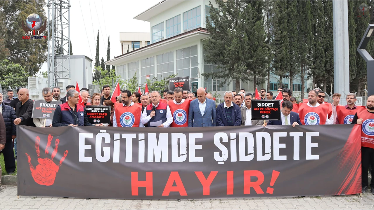 EĞİTİM-BİR-SEN HATAY EĞİTİM ŞEHİTLERİNİ UNUTMADI