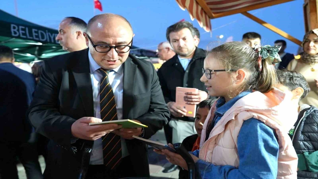 Erdemlide 4. Kitap ve Edebiyat Günleri yoğun ilgiyle tamamlandı