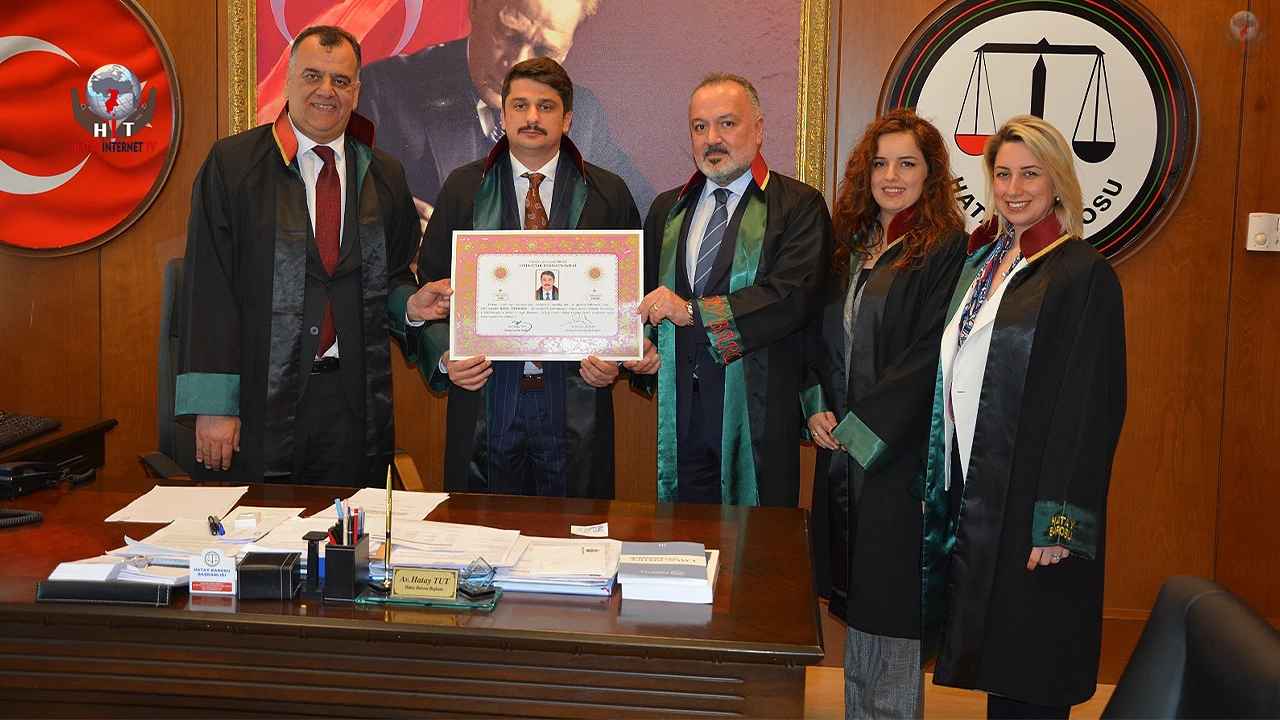 HATAY VALİ YARDIMCISI YEMİN EDEREK AVUKAT OLDU