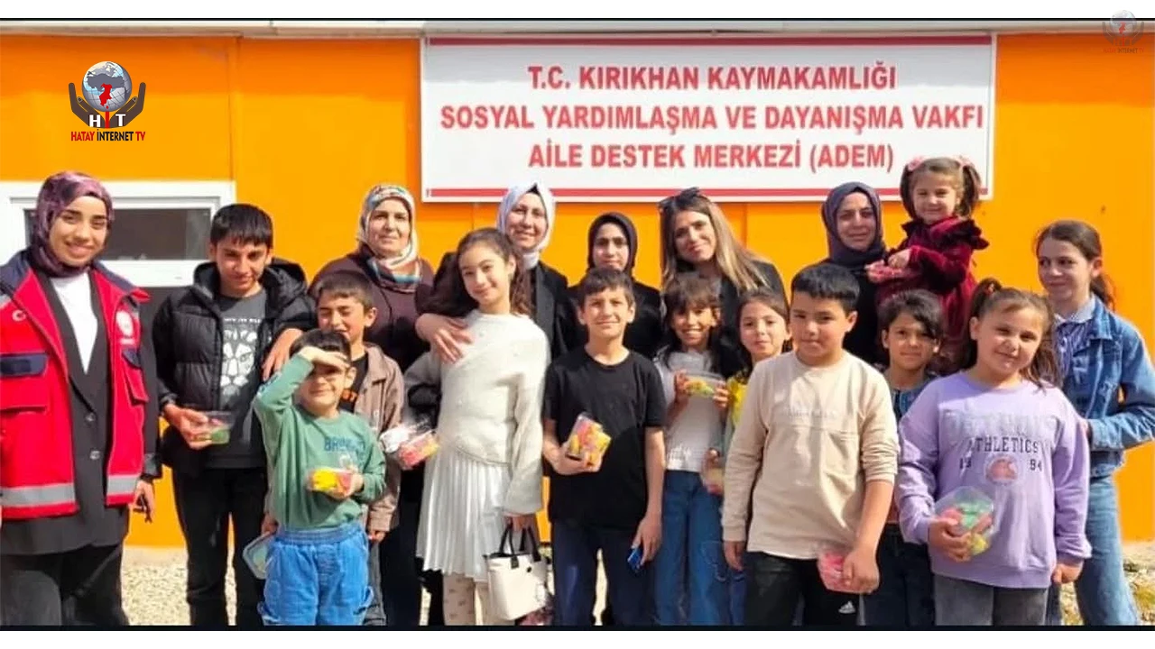 HATAY’DA MİNİK ELLER KURABİYE YAPTI