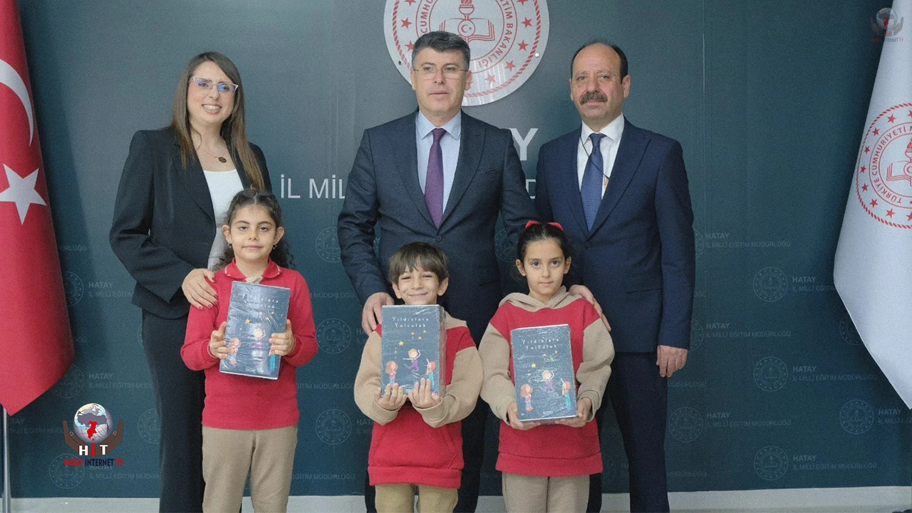 İL MÜDÜRÜ TÜYSÜZ KOLTUĞUNU MİNİKLERE DEVRETTİ