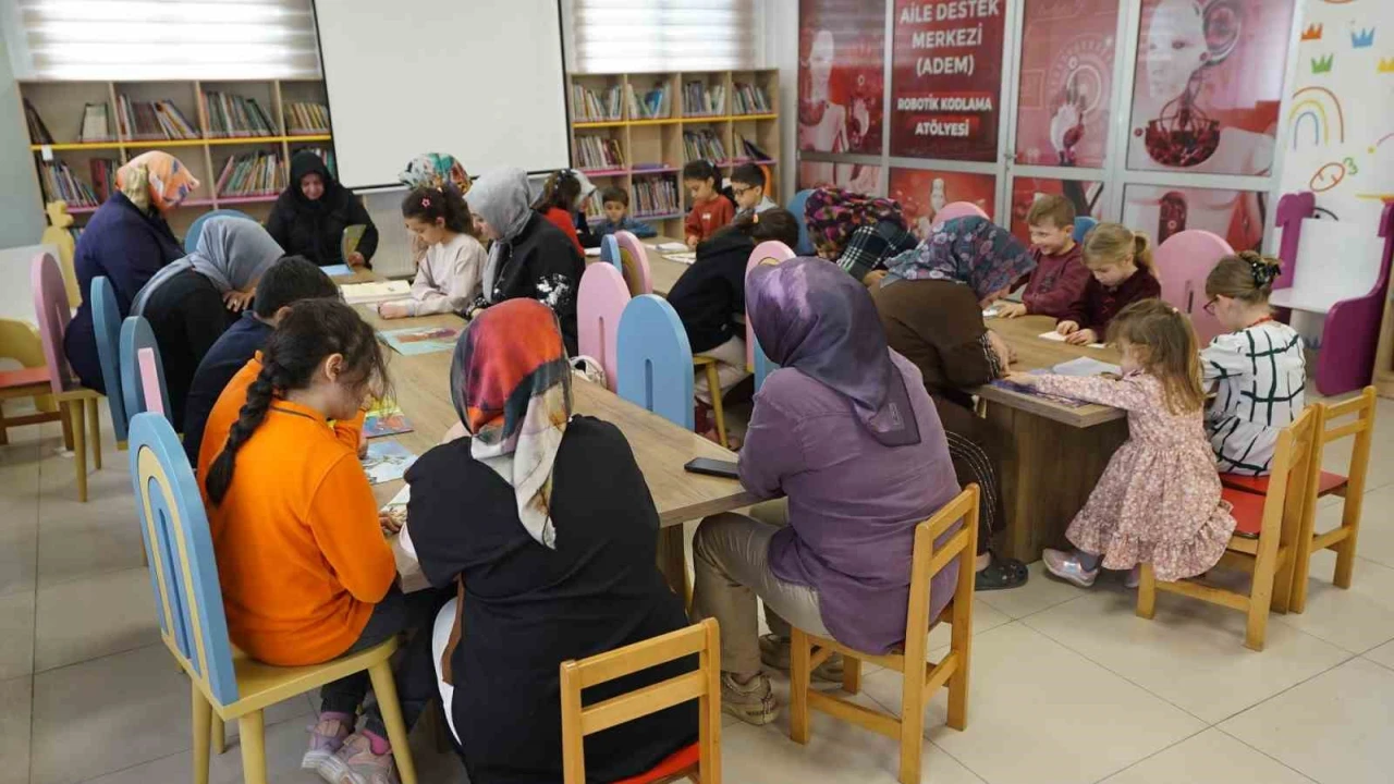 Kahramanmaraşta anne ve çocukları aynı sayfalarda buluştu