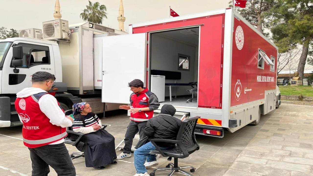 Karaisalıda vatandaşlara mobil sosyal hizmet desteği