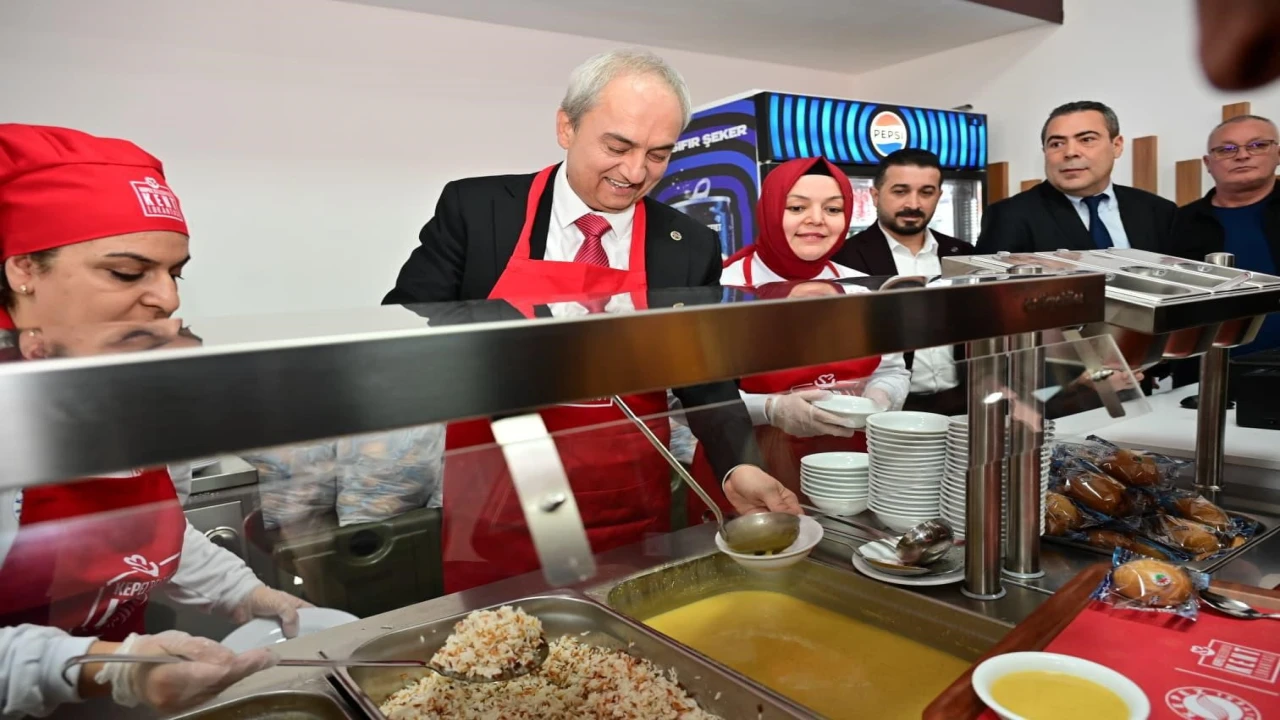 Kepez Kent Lokantasına vatandaşlardan yoğun ilgi