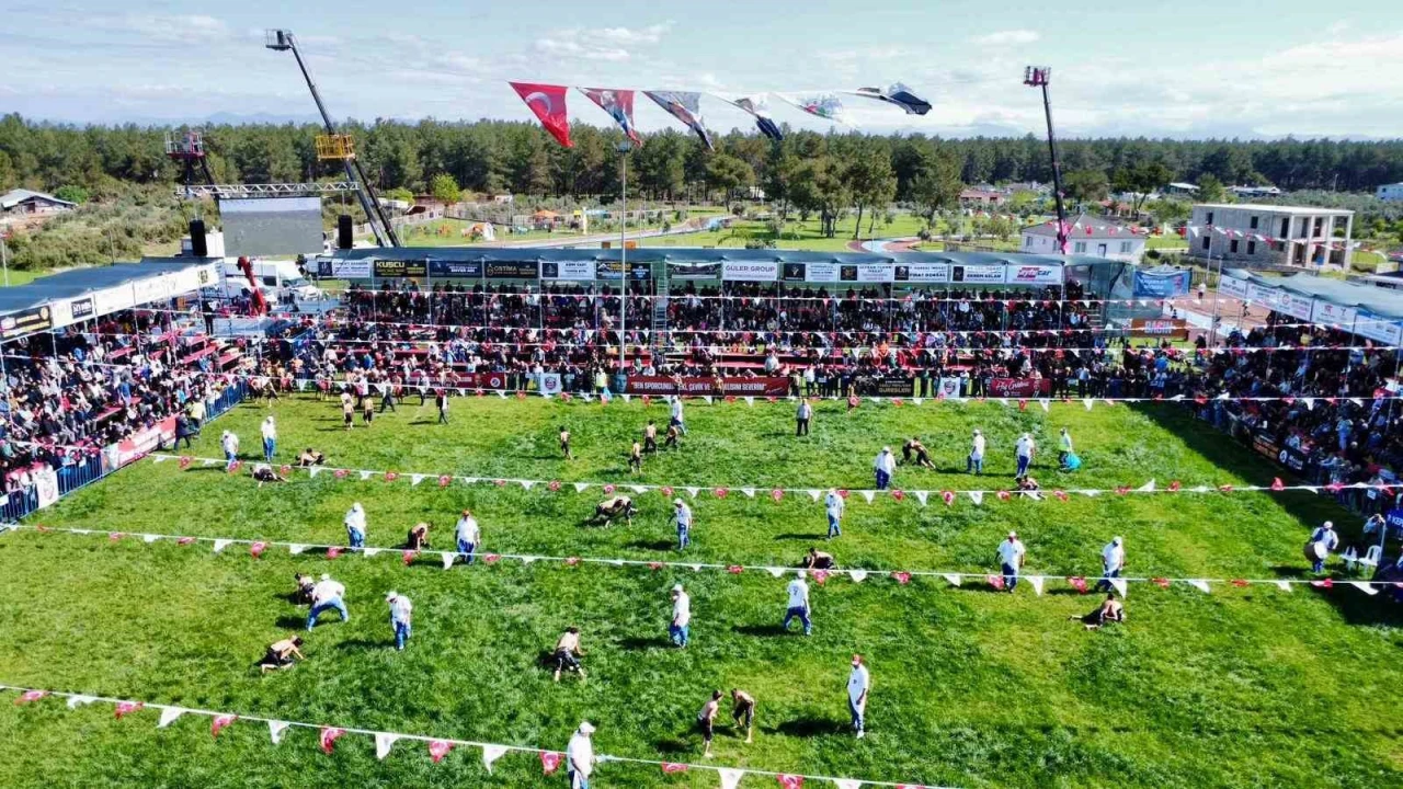 Kepezde pehlivanlar dualı çayıra çıktı