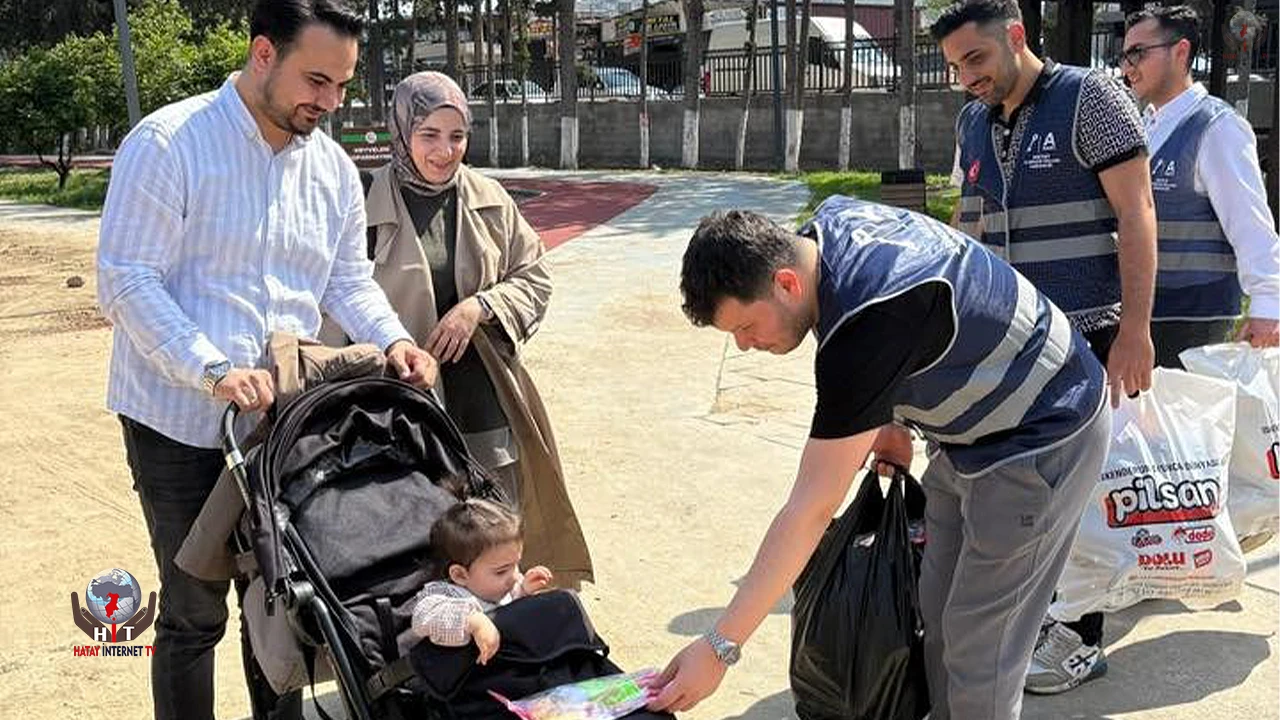 KIYMACI: ÇOCUKLARIMIZIN YÜZÜNDEKİ TEBESSÜME VESİLE OLUNMUŞTUR