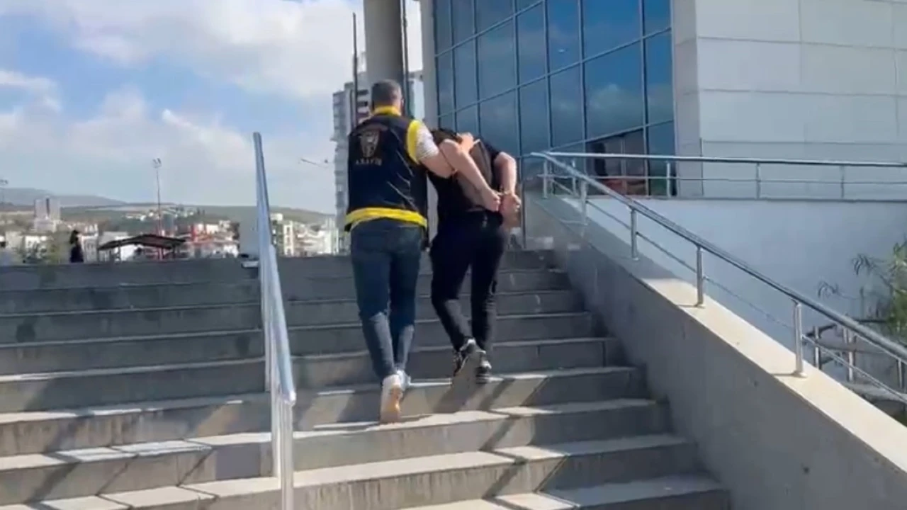 Konut dokunulmazlığını ihlal suçundan aranan şahıs İskenderunda yakalandı