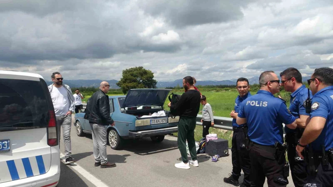 Mersinde bıçaklanarak öldürülen kadının katil zanlısı kocası Antalyada 20 kilometrelik kovalamacayla yakalandı