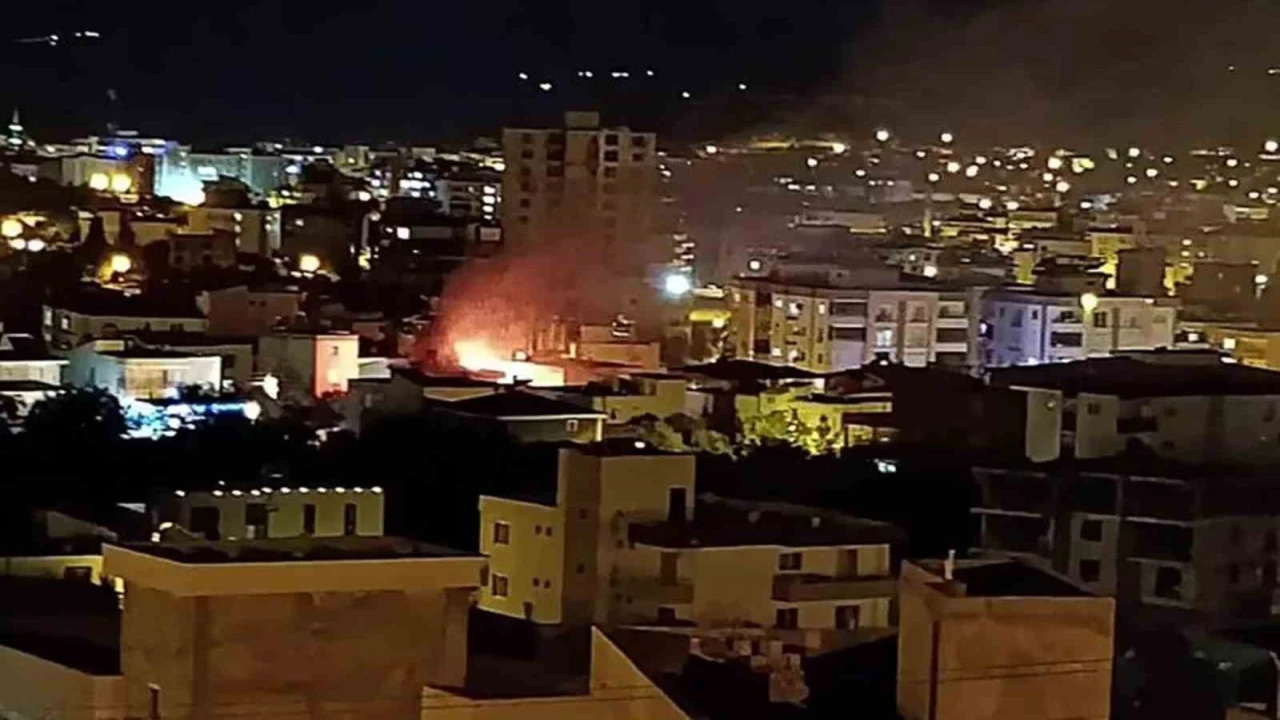 Mersinde ev yangını