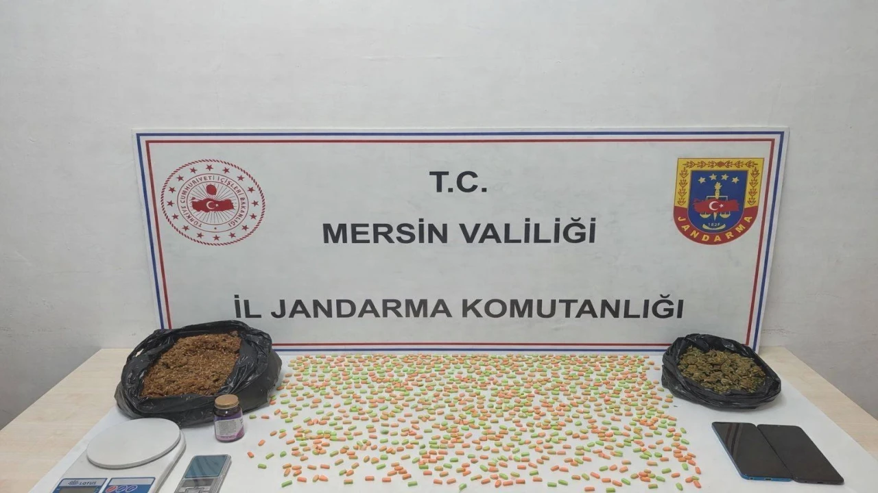 Mersinde uyuşturucu taciri 2 şüpheli yakalandı