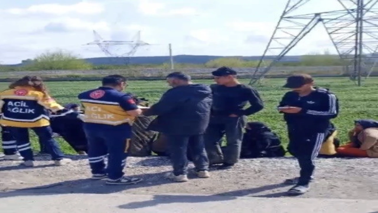 Osmaniyede işçi servisi ile minibüs çarpıştı: 3 yaralı