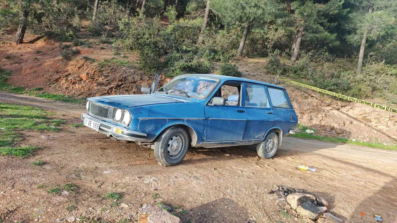 Osmaniyede park halindeki araçta erkek cesedi bulundu