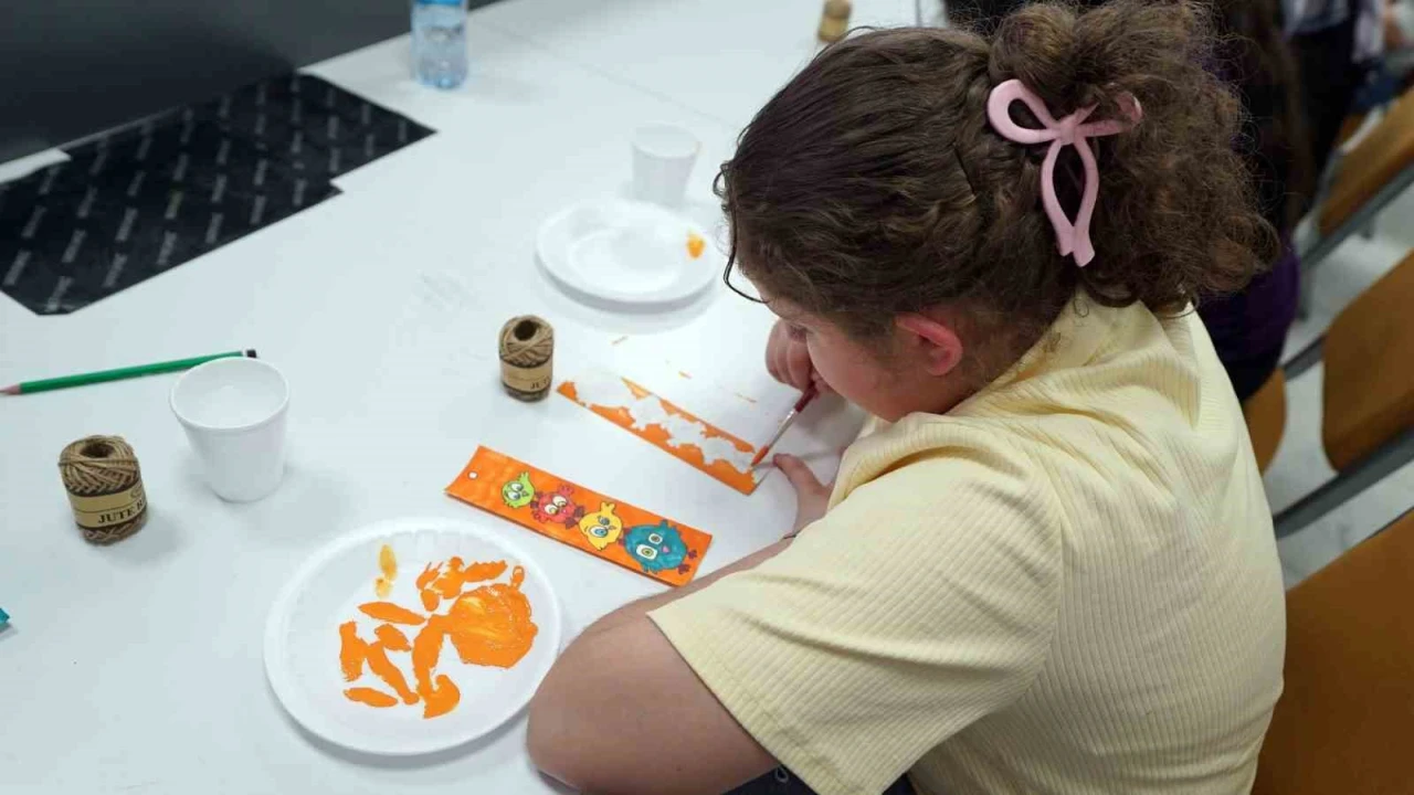 Pusula Maraştan çocuklara yönelik renkli atölye