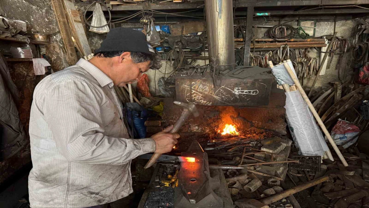 Silifkede demircilik mesleği yok olmak üzere