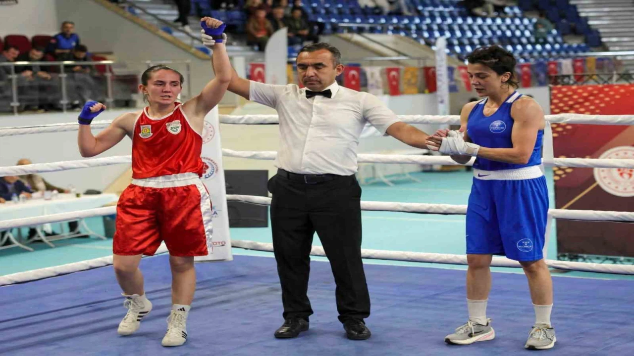 Tarsus Gelecek Spor Kulübü dört branşta başarı elde etti