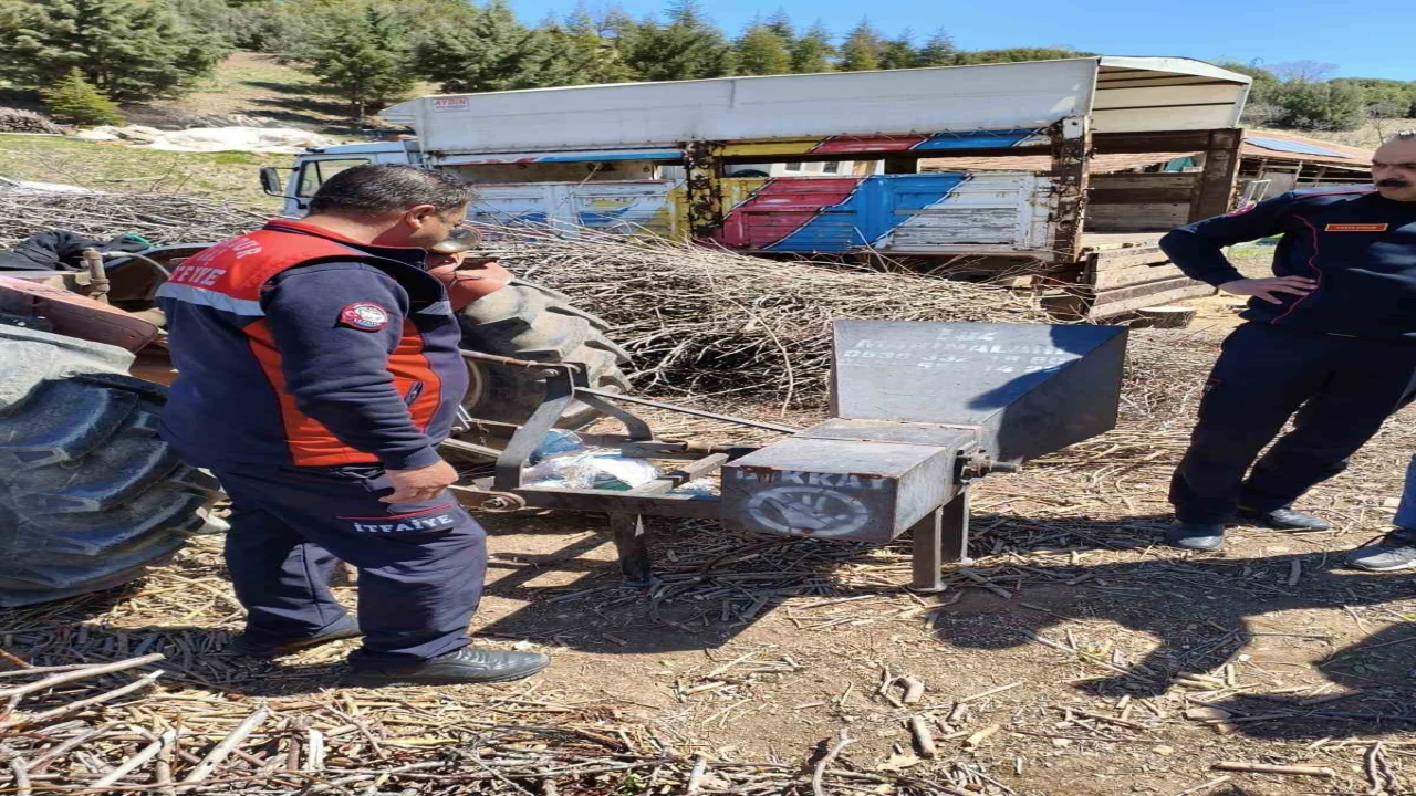 Traktörün şaftına ayağı sıkışan kadın yaralandı
