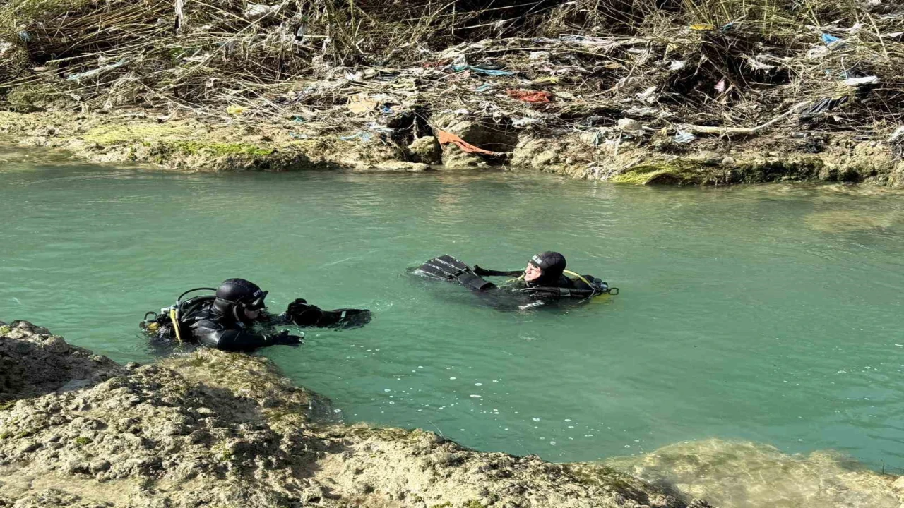 Tüm ekipler seferber oldu, suda kaybolan çocuğu arama çalışması sürüyor