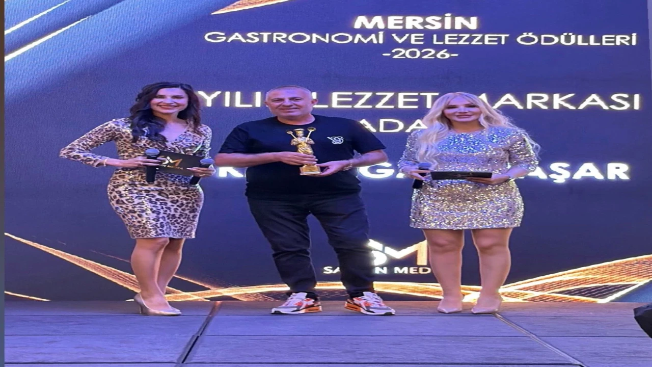 Yılın Lezzet Markası ödülü Adanalı kebapçının oldu