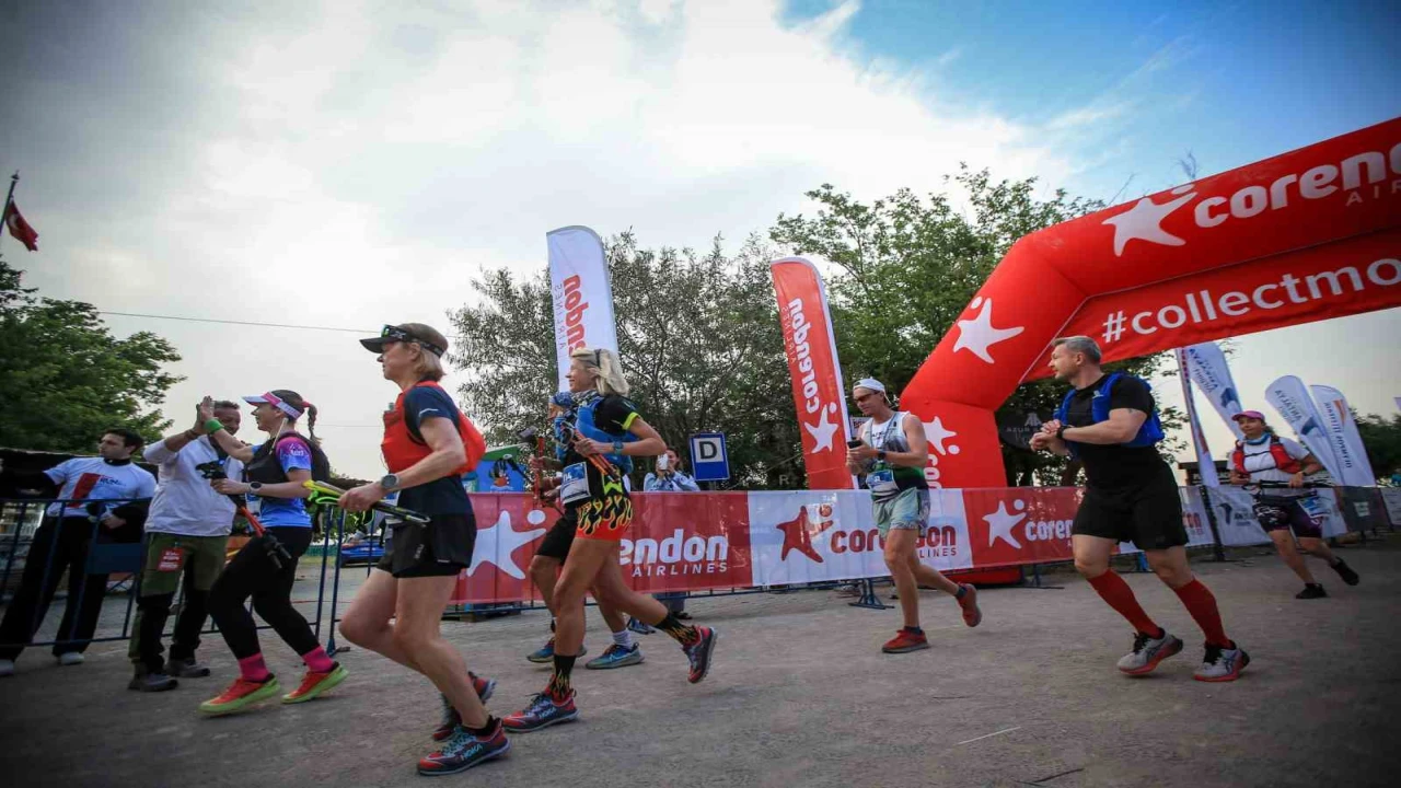 14 ülkeden 501 koşucu Corendon Tahtalı Run to Skyda buluşuyor