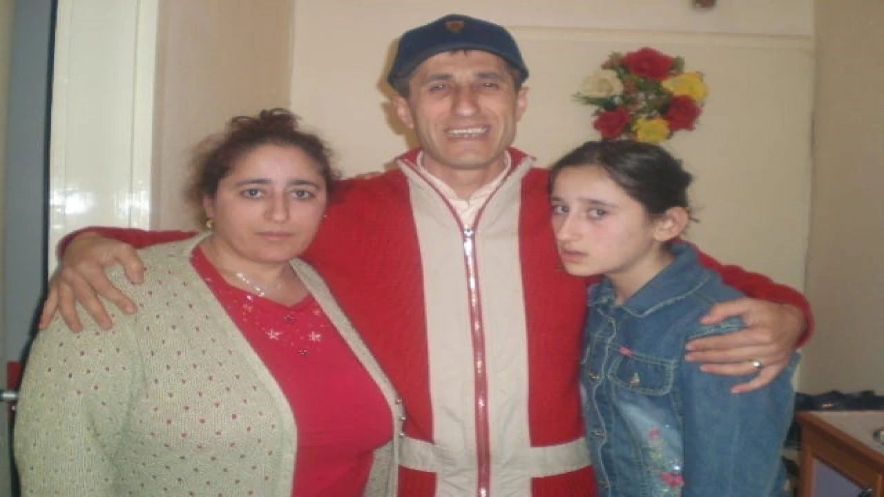 15 yıldır kayıp kızının izini süren gözü yaşlı anne: Gülistan Doku dosyası ile umutlandık, bir mezar bile insana umuttur