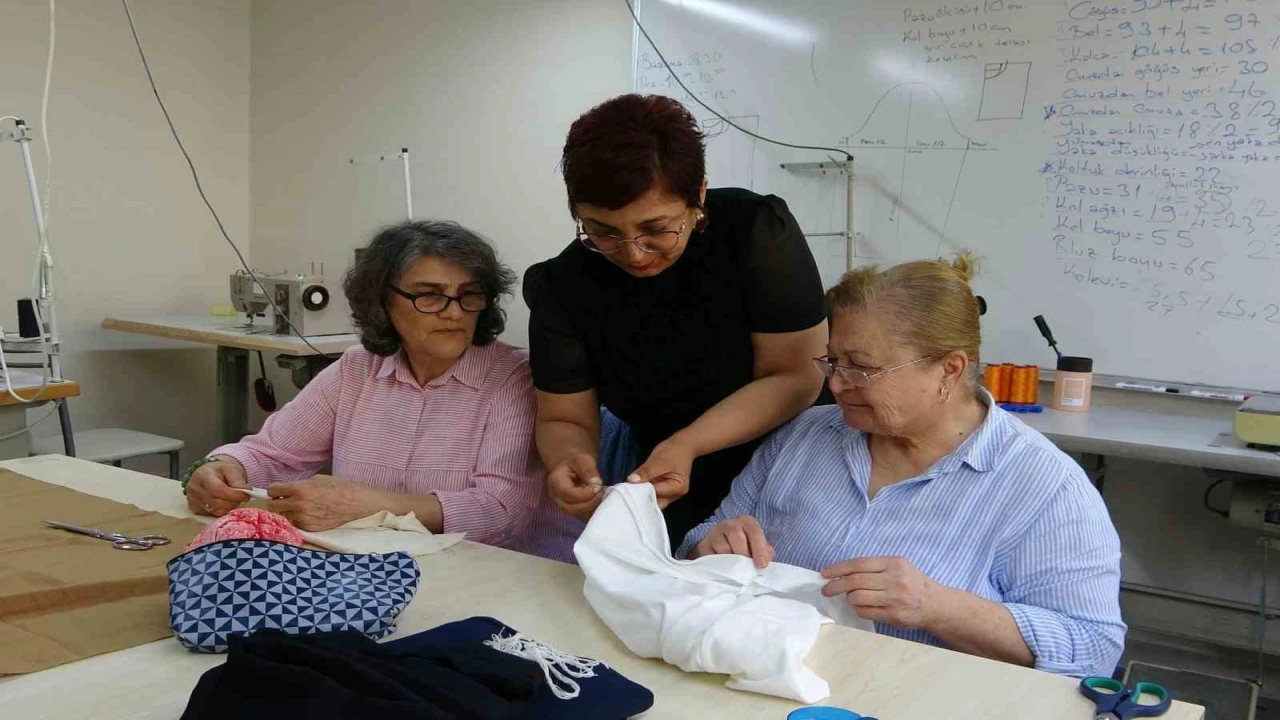 20 yıllık azim öğretmenliğe kavuşturdu: 20nci kez girdiği KPSS ile hayaline ulaştı